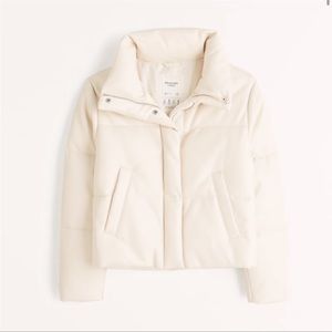 Abercrombie A&F Vegan Leather Mini Puffer Cream Size Small New With Tags